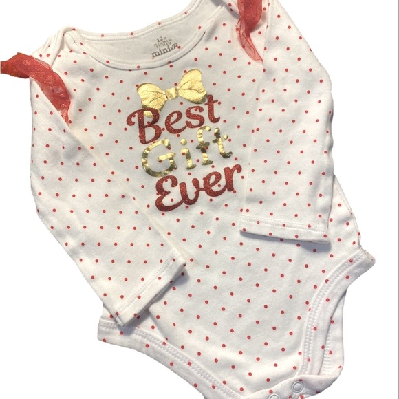 💥CHRISTMAS CLEARANCE💥🎄 Infant Girl Christmas Long Sleeve “Best Gift Ever” - Picture 4 of 7